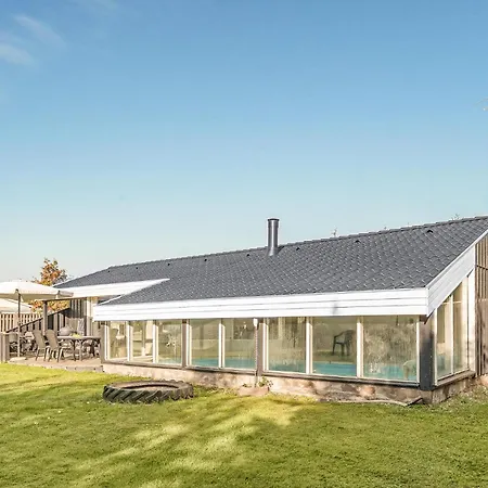 Amazing In Vaeggerlose With Wifi Holiday home *