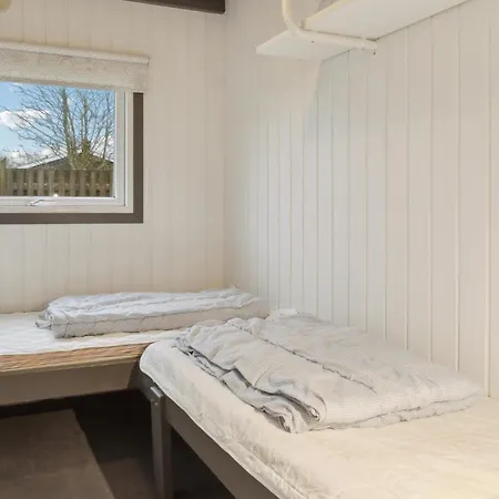 Amazing In Vaeggerlose With Wifi Holiday home Boto By
